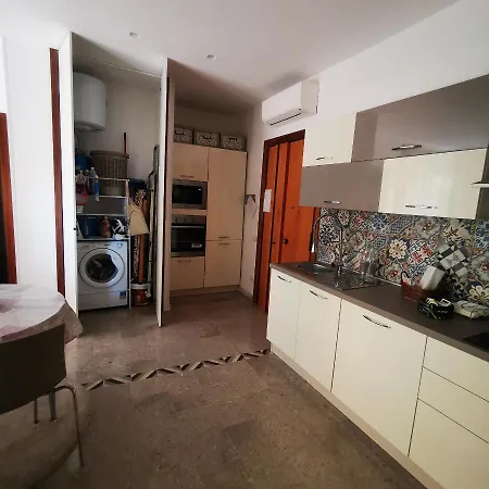 Apartment Hermosa 195